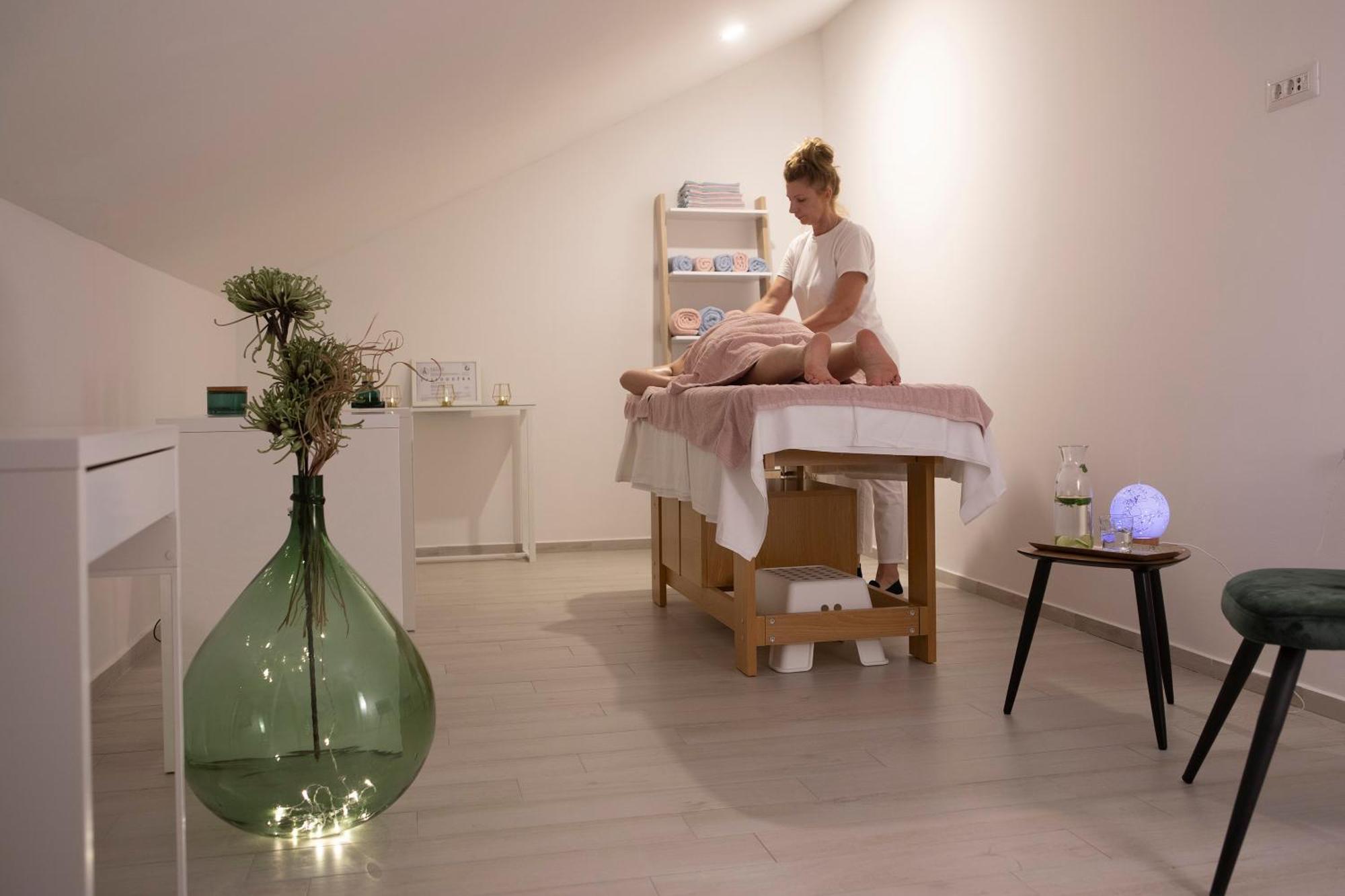 Boutique Hotel Intermezzo - Pag Centre Pag Town Kültér fotó